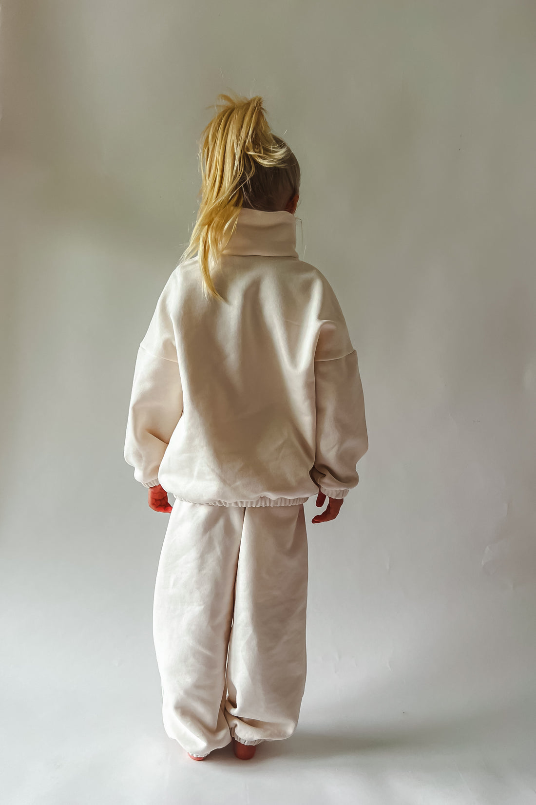 Střih na dětské oversized tepláky s kapsami Play 56 - 164